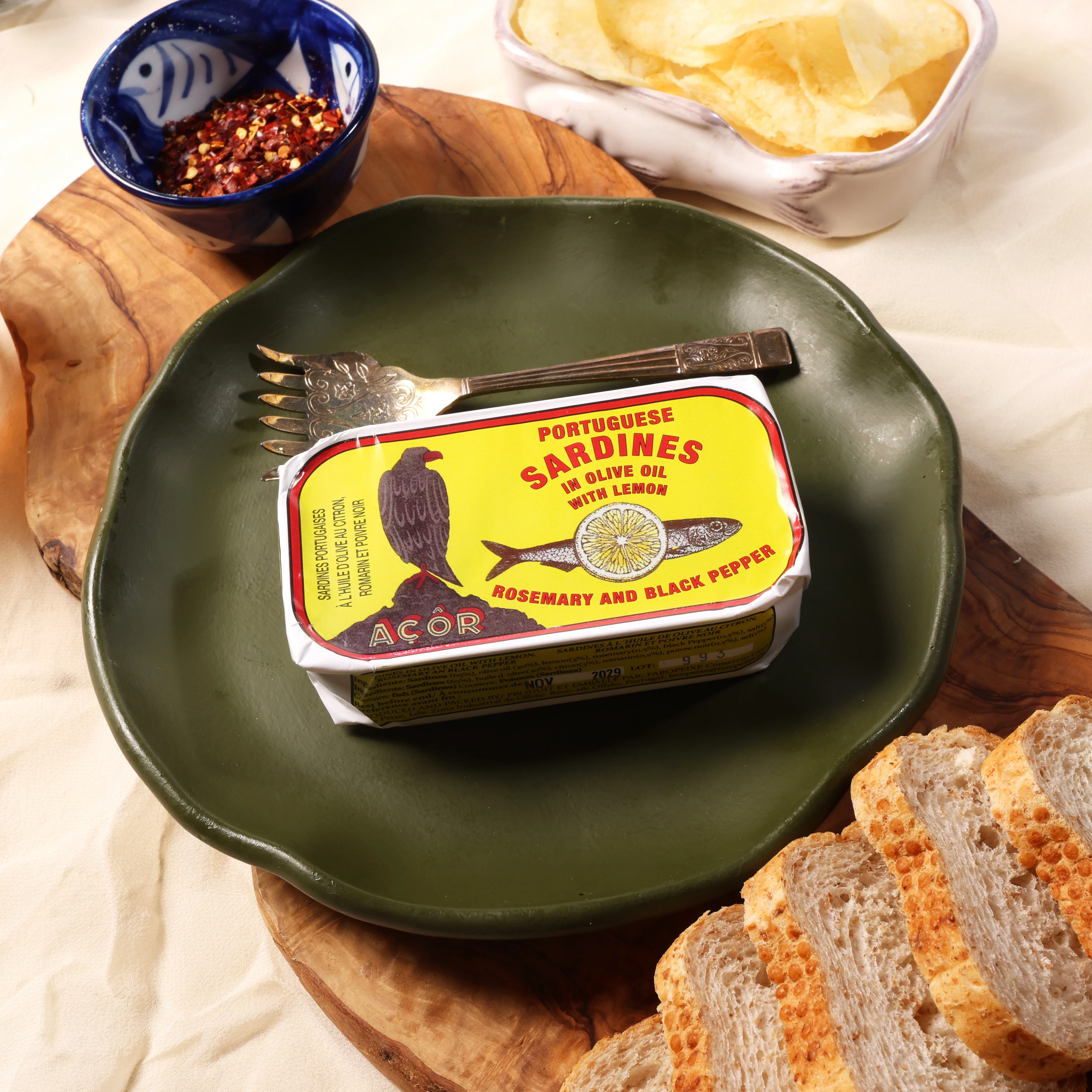 Açôr Sardines with Lemon, Rosemary and Black Pepper in Olive Oil
