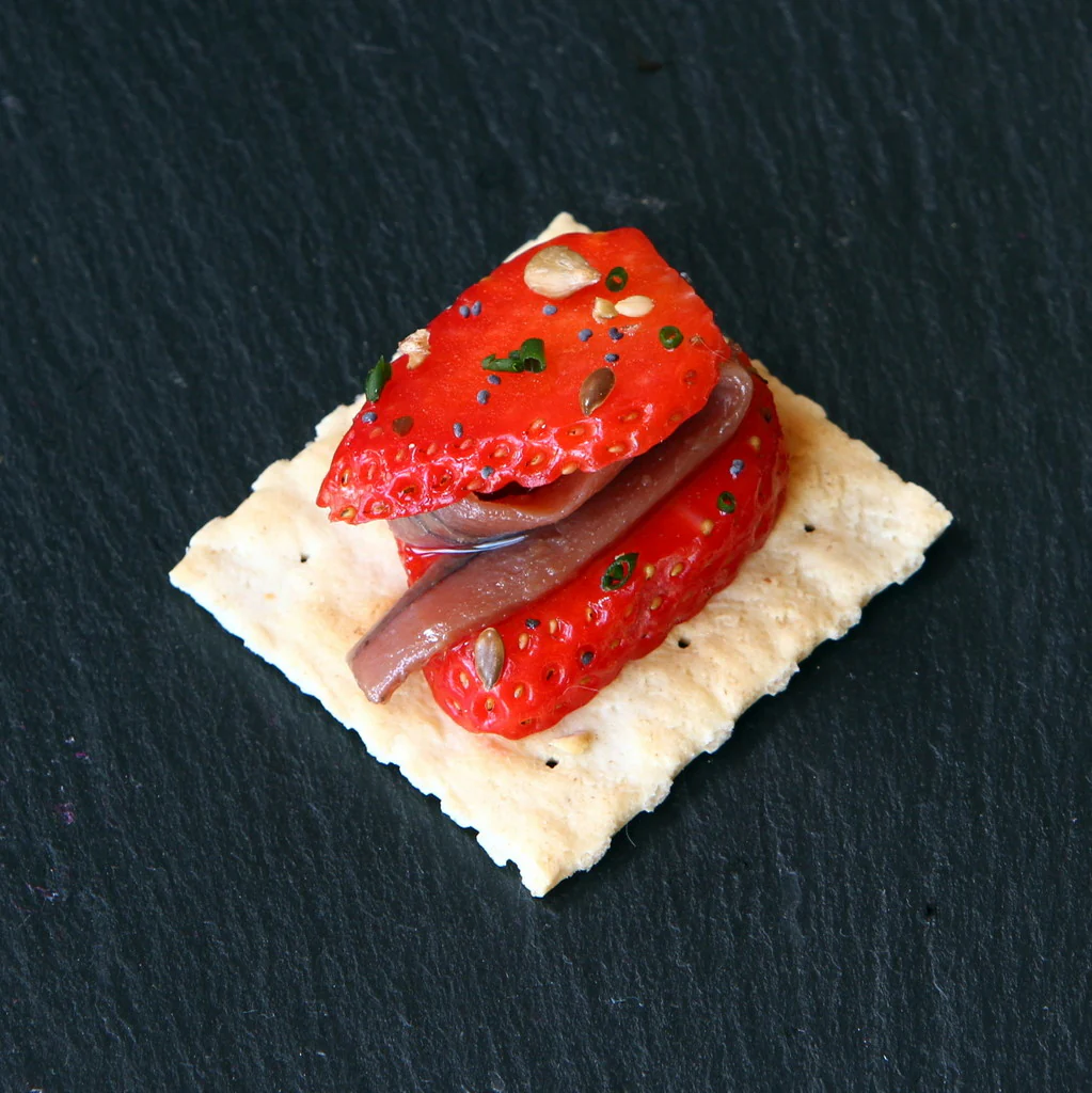 El Capricho Anchovy Fillets in Extra Virgin Olive Oil - Image 5