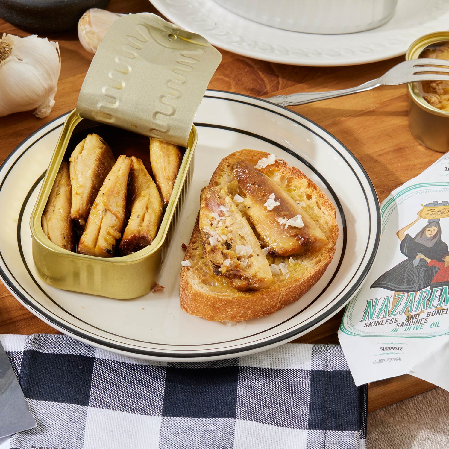 Nazarena Boneless and Skinless Sardines in Olive Oil - Image 3
